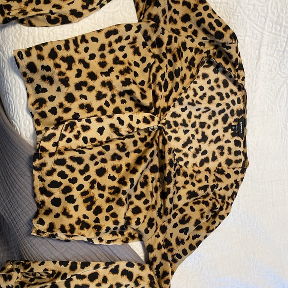 Leopard Print Blouse - Picture 3 of 4